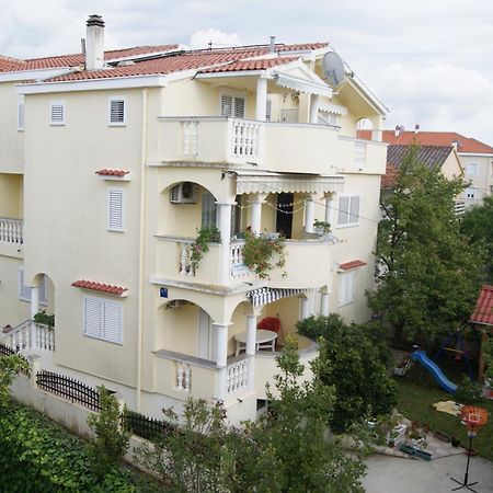 Apartments Marta - Zadar Bagian luar foto