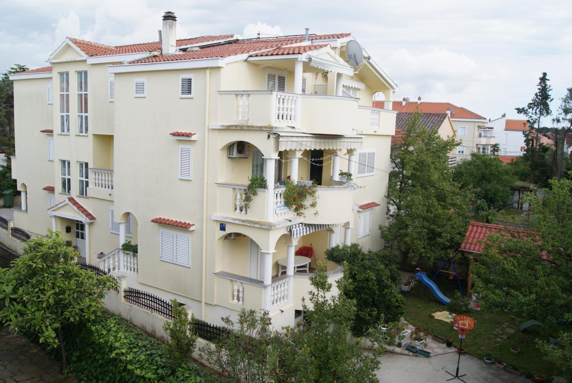 Apartments Marta - Zadar Bagian luar foto